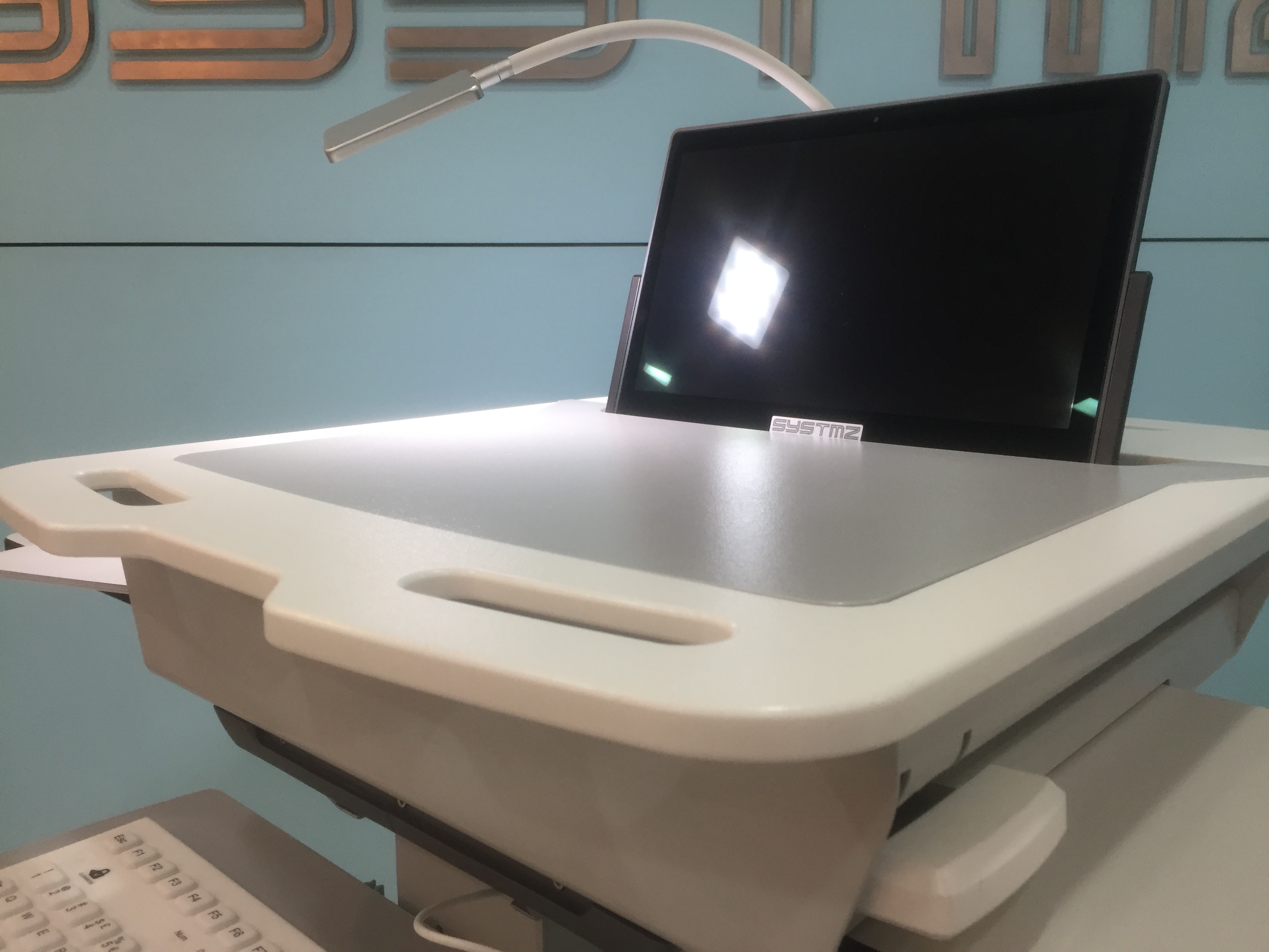 ergotron, sv40, sv41, sv42, sv-40, sv-41, sv-42, humanscale, cow, wow, bmw