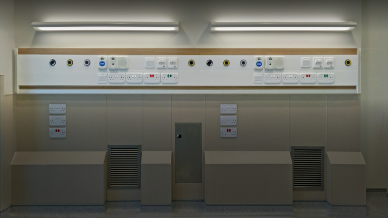 Systemz Laboratory and Healthcare Furniture | Hospital Furniture | Systmz