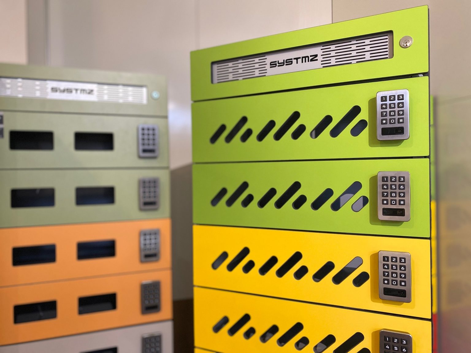 Systemz Laboratory and Healthcare Furniture | Hospital Furniture | Systmz